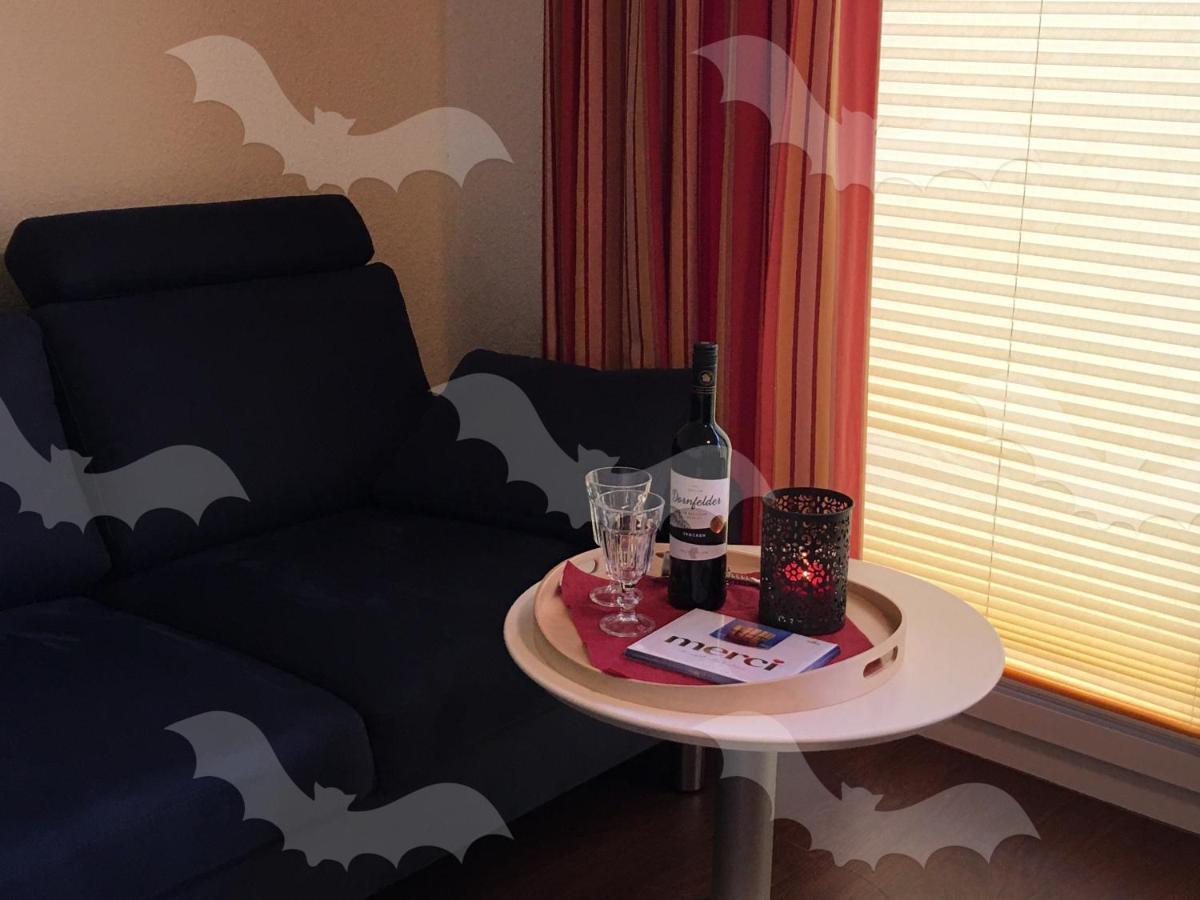 Ferienwohnung Fledermaus Gelbensande Bagian luar foto